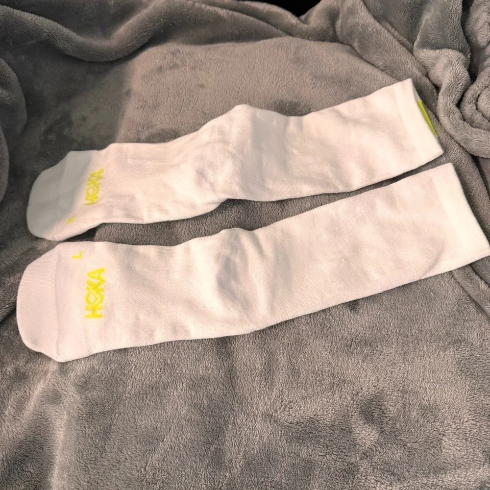 HOKA Crew running Socks for Men 3 pairs NWOT